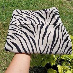 INC International Concepts | Zebra Print Women's Shorts Size 8